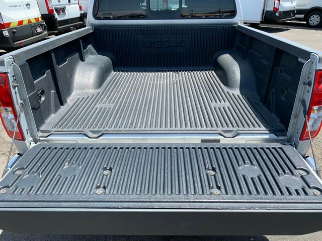 2017 Nissan Frontier Crew Cab 4x2 SV V6 Automatic - 23052762 - 12