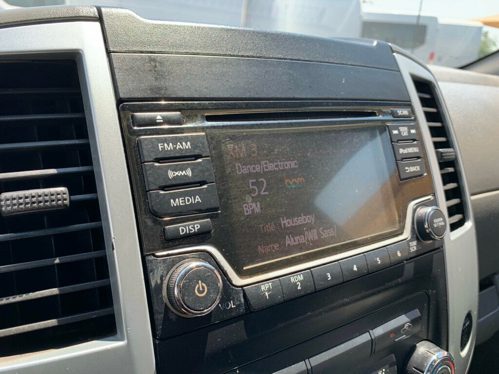 2017 Nissan Frontier Crew Cab 4x2 SV V6 Automatic - 23052762 - 36