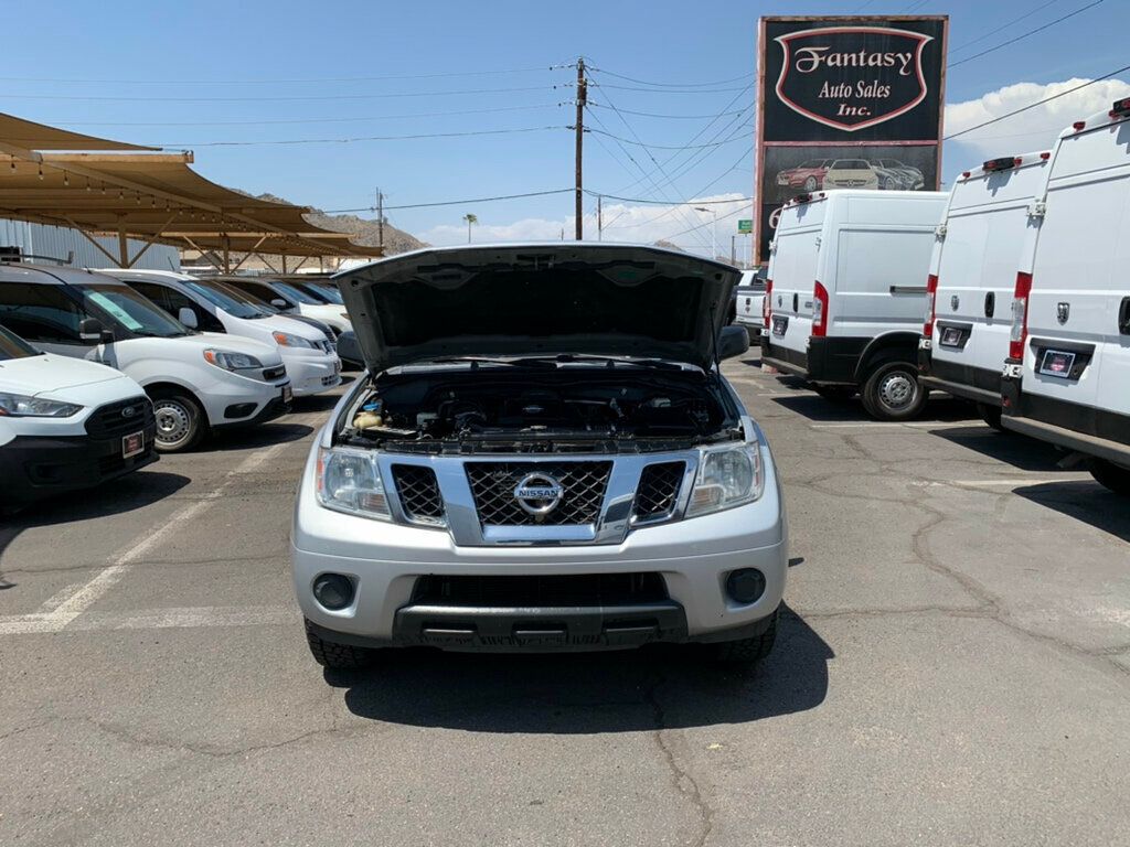 2017 Nissan Frontier Crew Cab 4x2 SV V6 Automatic - 23052762 - 40