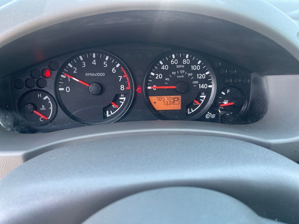 2017 Nissan Frontier Crew Cab 4x2 SV V6 Automatic - 22972799 - 10