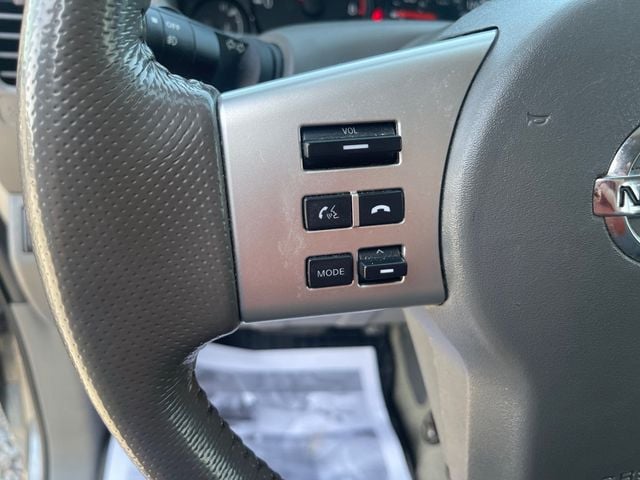 2017 Nissan Frontier Crew Cab 4x2 SV V6 Automatic - 22972799 - 7