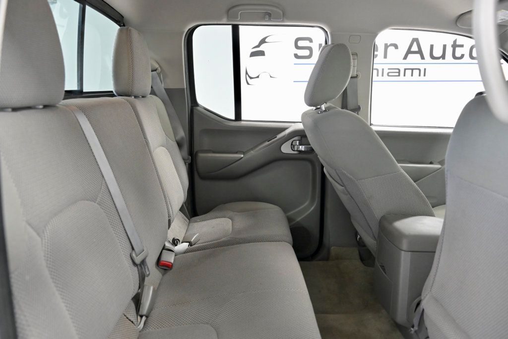 2017 Nissan Frontier Crew Cab 4x2 SV V6 Automatic - 23028797 - 13