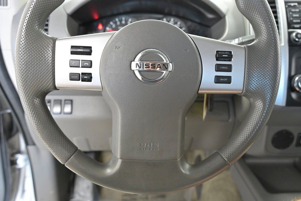 2017 Nissan Frontier Crew Cab 4x2 SV V6 Automatic - 23028797 - 19