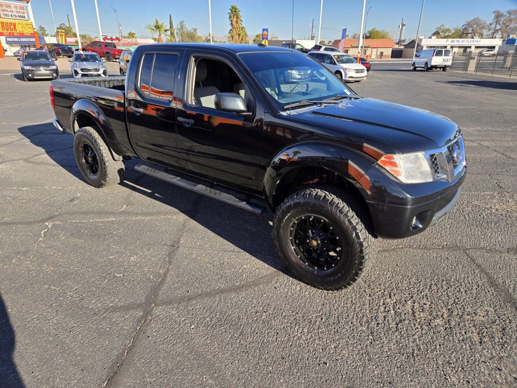 2017 Nissan Frontier Crew Cab 4x2 SV V6 Automatic Long Bed - 22681882 - 3