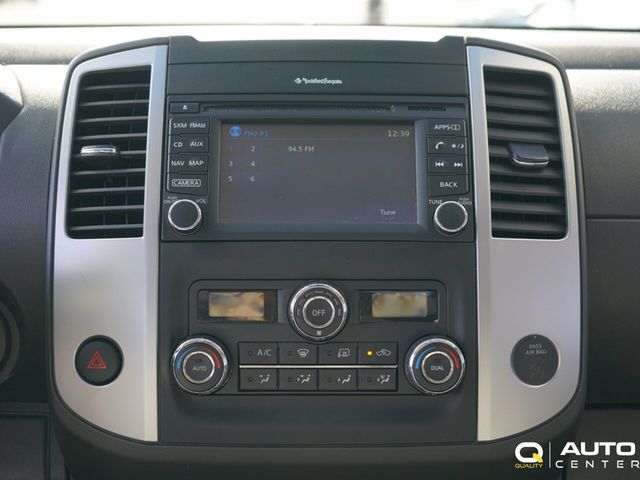 2017 Nissan Frontier Crew Cab 4x4 PRO-4X Automatic - 23094991 - 17