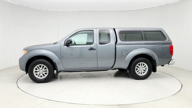 2017 Nissan Frontier King Cab 4x2 SV Automatic with Hardtop Canopy Tonneau Cover - 22941996 - 7