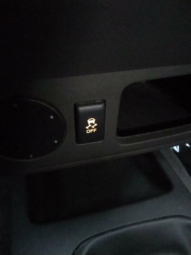 2017 Nissan Frontier King Cab 4x2 SV Manual - 22959932 - 17