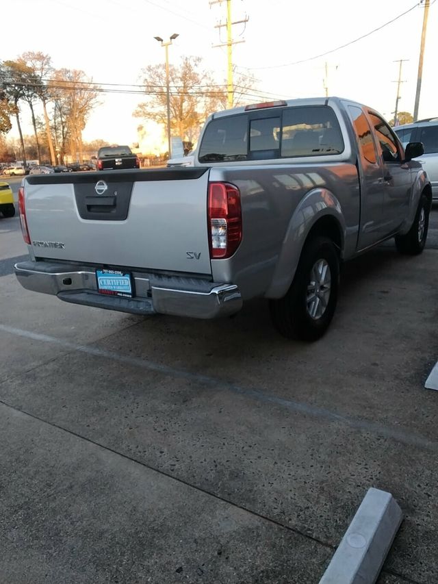 2017 Nissan Frontier King Cab 4x2 SV Manual - 22959932 - 3