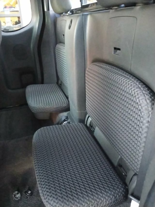 2017 Nissan Frontier King Cab 4x2 SV Manual - 22959932 - 7