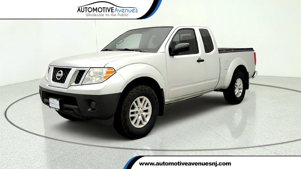 2017 Nissan Frontier King Cab 4x4 SV V6 Automatic *Ltd Avail* w/ Trailer Hitch Pkg - 23048577 | Video 1