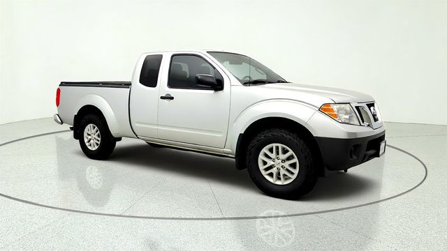 2017 Nissan Frontier King Cab 4x4 SV V6 Automatic *Ltd Avail* w/ Trailer Hitch Pkg - 23048577 - 2