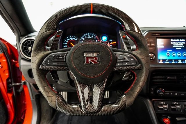 2017 Nissan GT-R Premium AWD - 22978380 - 23