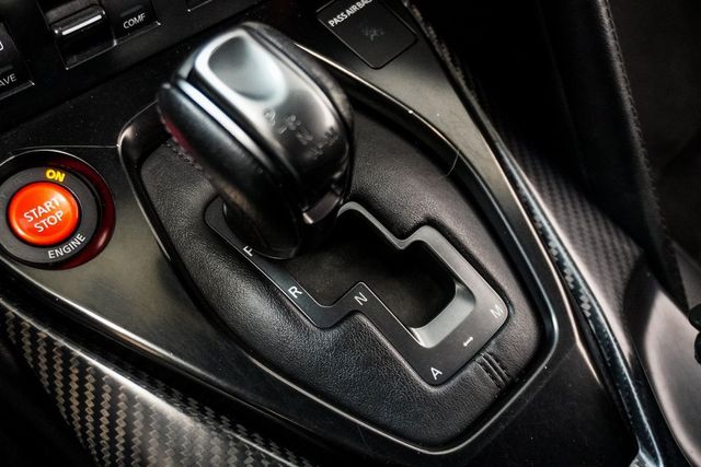 2017 Nissan GT-R Premium AWD - 22978380 - 36
