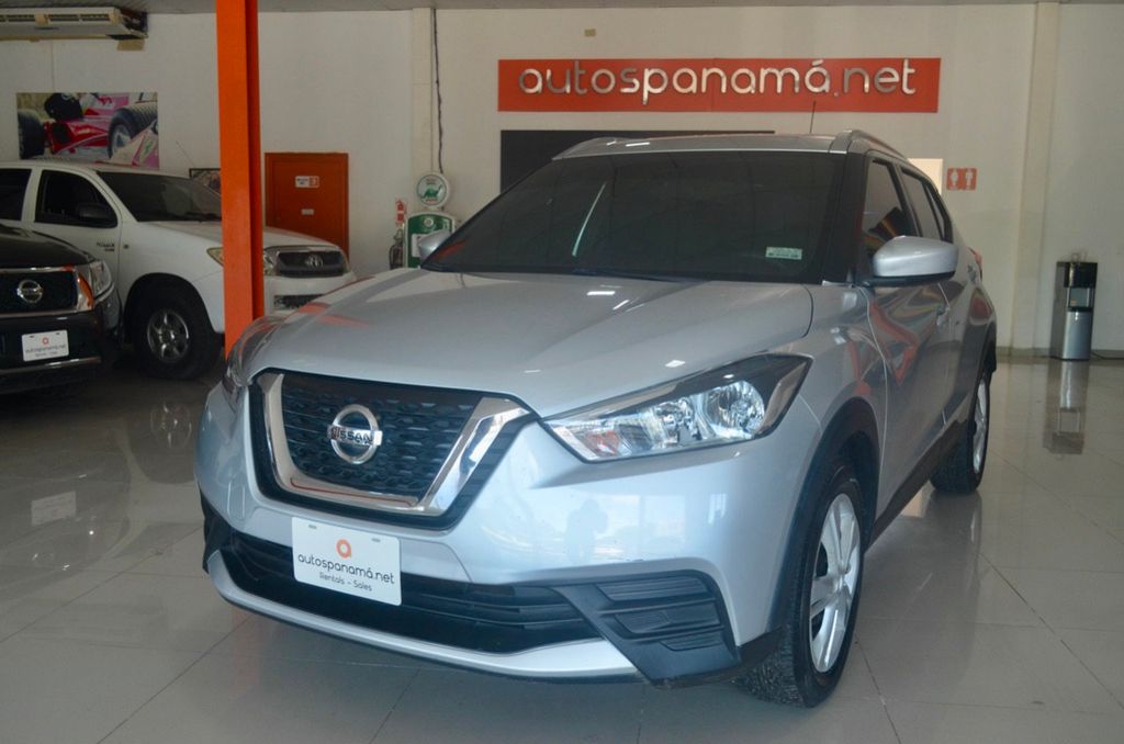 2017 Nissan Kicks Transmision Manual de solo 99,000 kms - 22058786 - 2