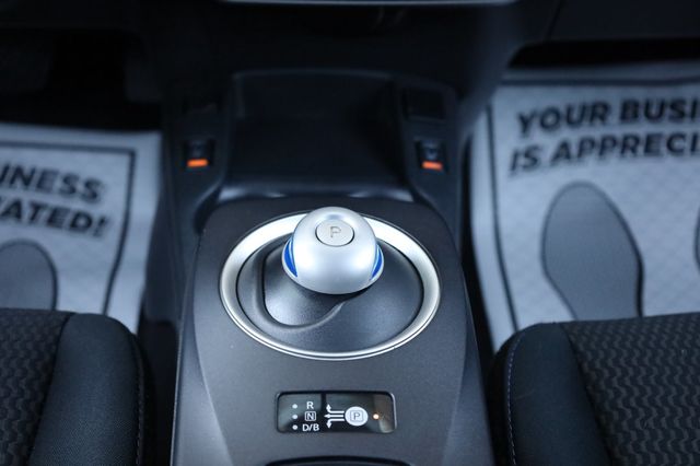 2017 Nissan Leaf  - 22980416 - 39