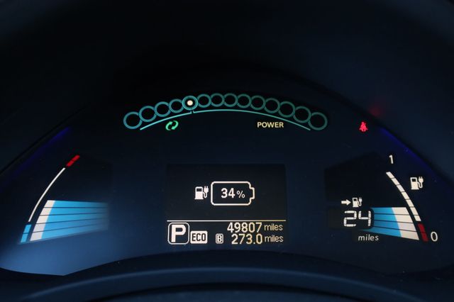 2017 Nissan Leaf  - 22980416 - 42