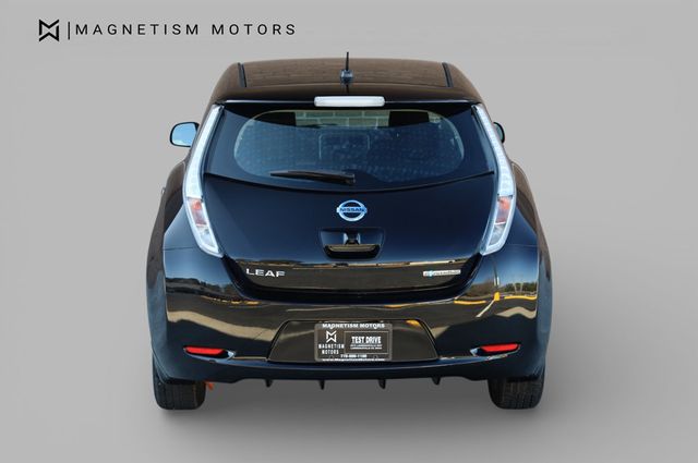 2017 Nissan Leaf S Hatchback - 22980416 - 7