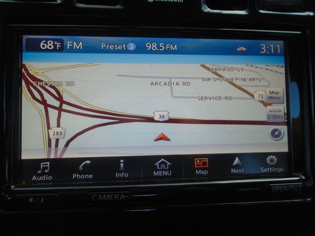 2017 Nissan Leaf SV Hatchback - 22942052 - 20