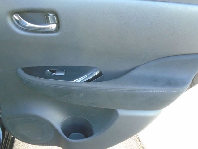 2017 Nissan Leaf SV Hatchback - 22942052 - 29