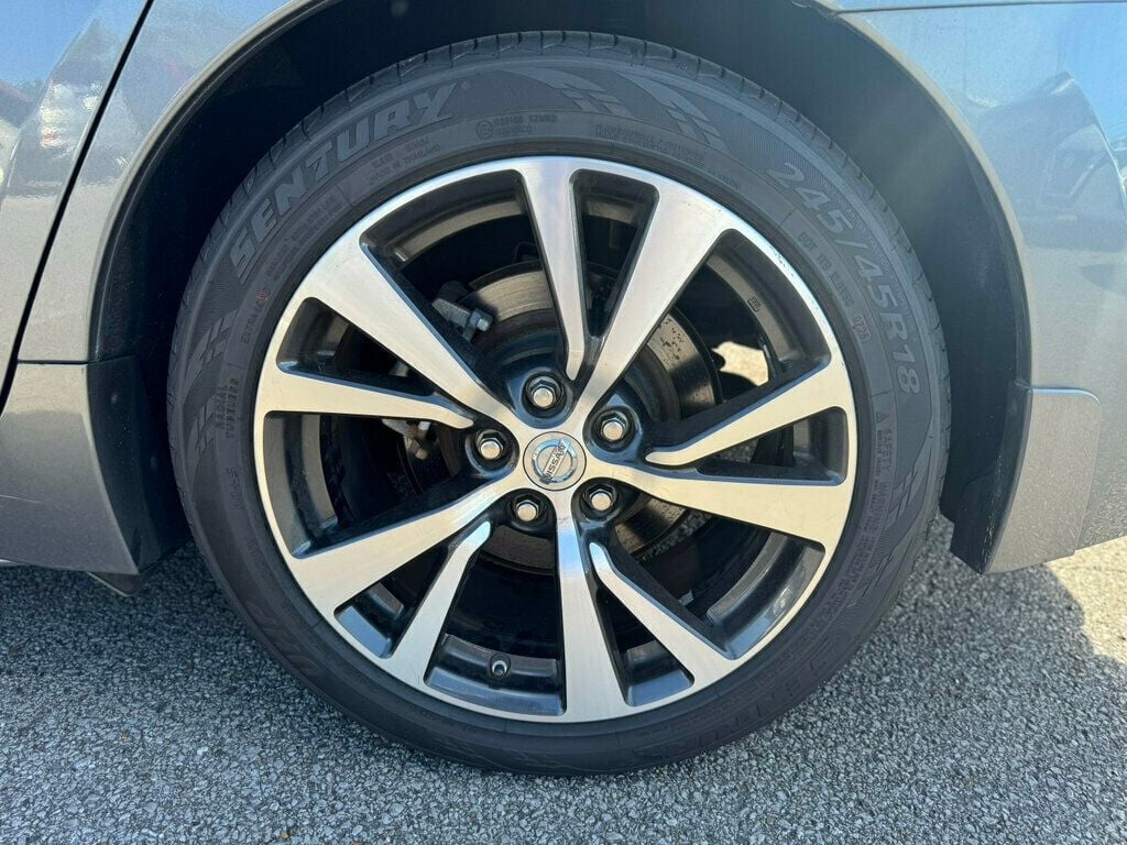 2017 Nissan Maxima Platinum 3.5L - 22887320 - 29