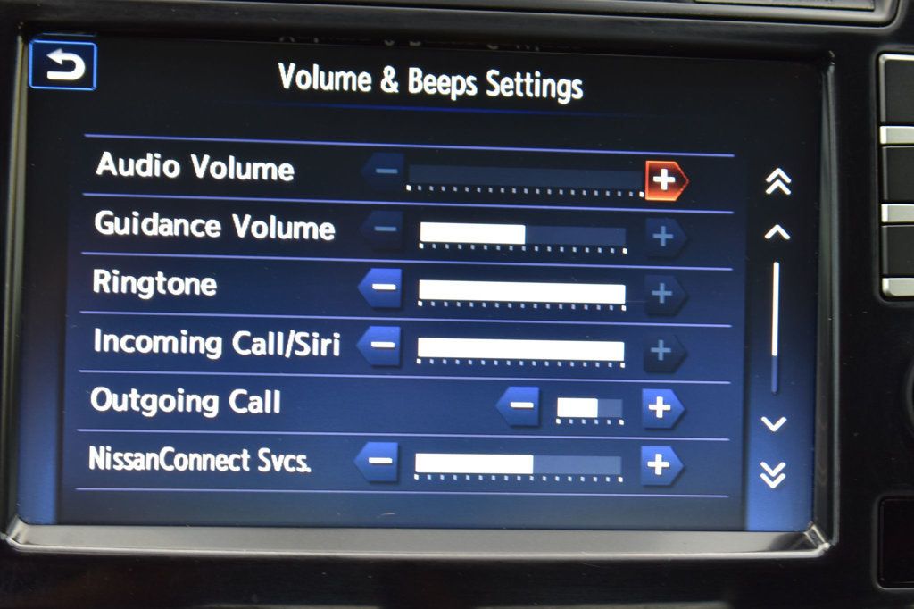 2017 Nissan Maxima SL 3.5L - 23045719 - 38