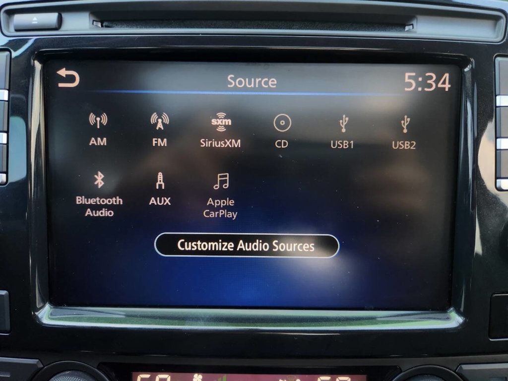 2017 Nissan Maxima SL photo 34