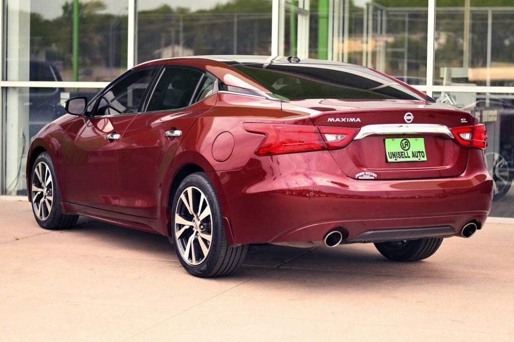 2017 Nissan Maxima SL photo 5