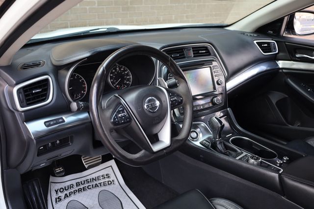 2017 Nissan Maxima SR 3.5L - 22879759 - 12