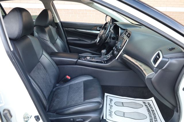 2017 Nissan Maxima SR 3.5L - 22879759 - 25