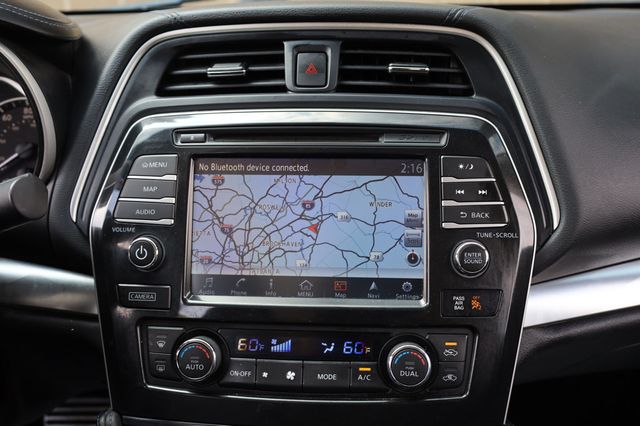 2017 Nissan Maxima SR 3.5L - 22879759 - 35