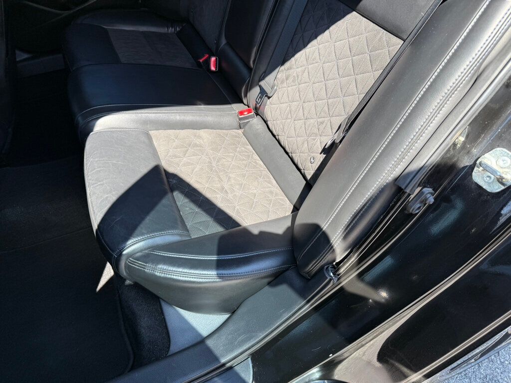 2017 Nissan Maxima SR 3.5L - 22989664 - 31