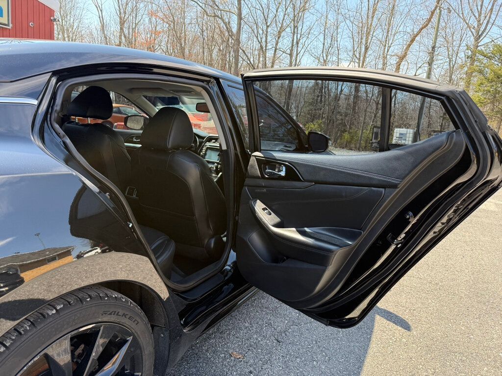 2017 Nissan Maxima SR 3.5L - 22989664 - 34