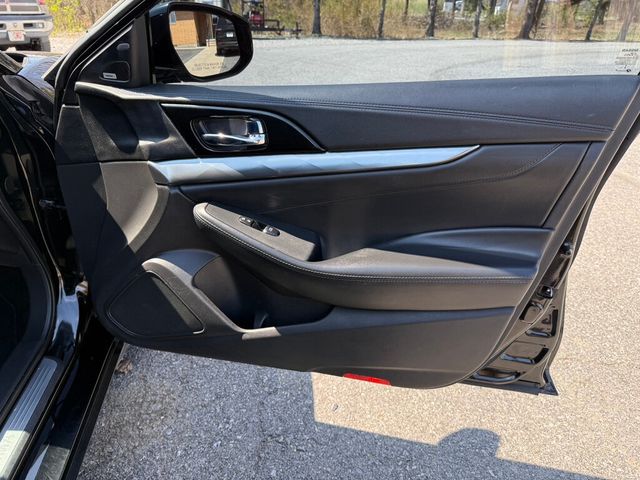 2017 Nissan Maxima SR 3.5L - 22989664 - 41