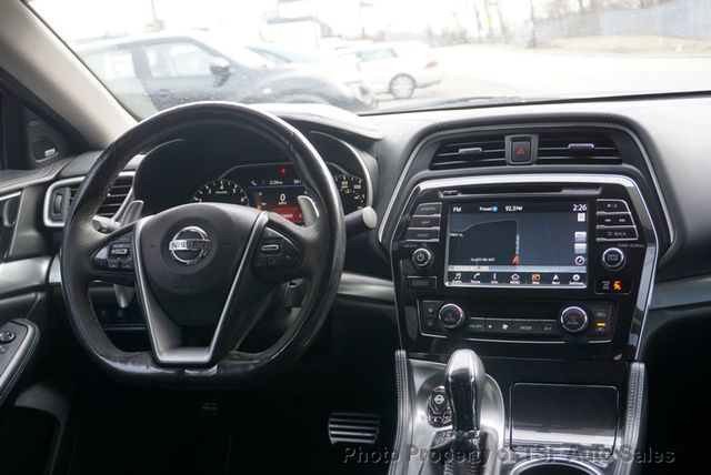 2017 Nissan Maxima SR 3.5L CARPLAY NAVIGATION REAR CAMERA HEATED&COOLED SEATS - 22960165 - 14