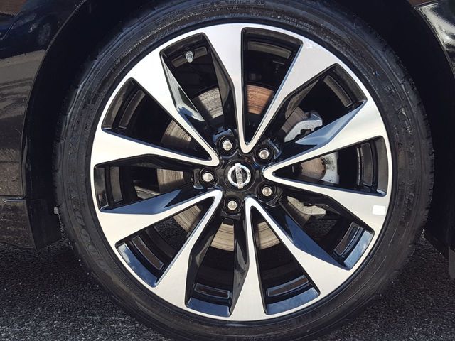 2017 Nissan Maxima SR 3.5L w/Navigation - 18033916 - 6