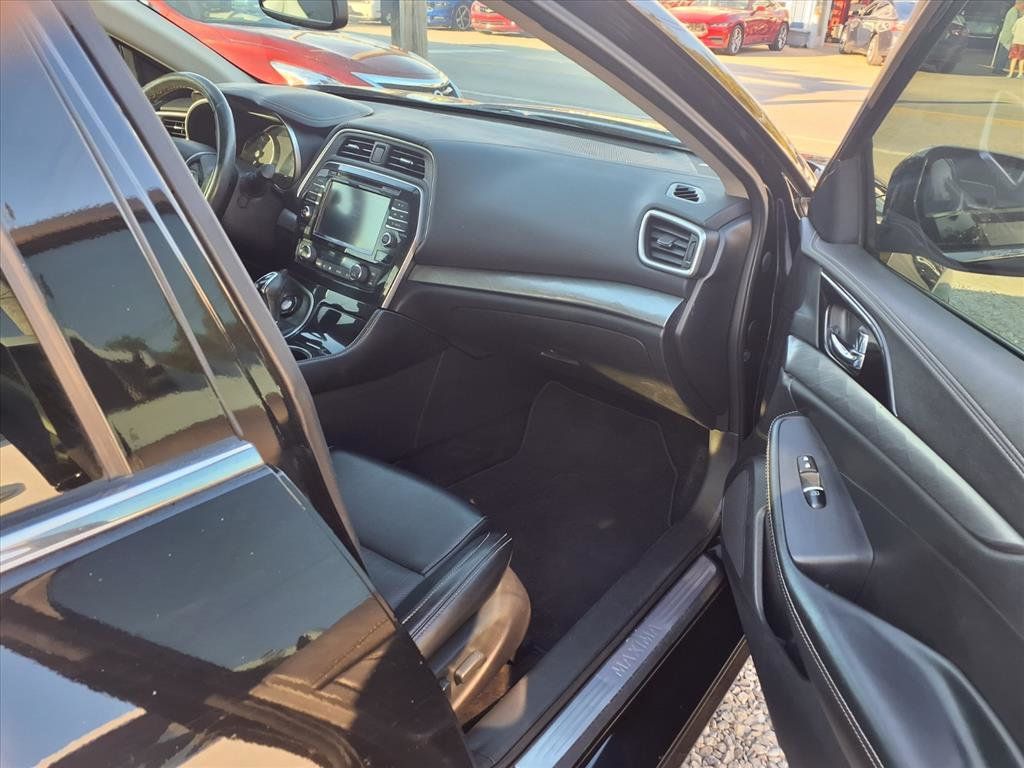 2017 Nissan Maxima SV - 22926901 - 21