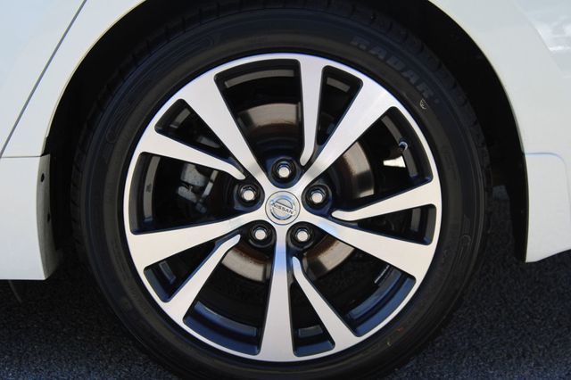 2017 Nissan Maxima SV 3.5L - 22935451 - 34