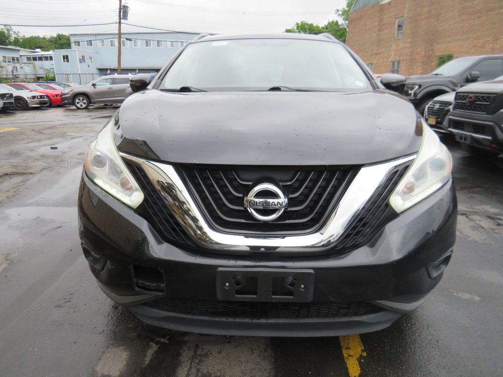 2017 Nissan Murano SV photo 2