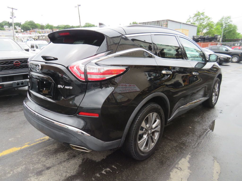 2017 Nissan Murano SV photo 5