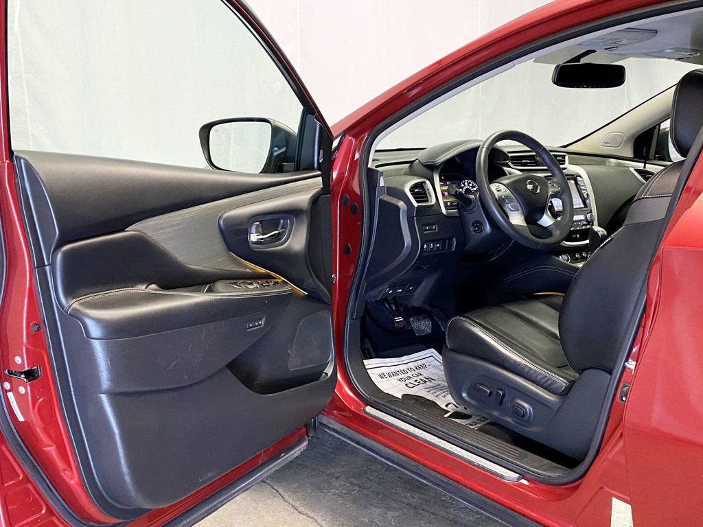 2017 Nissan Murano AWD Platinum - 22980474 - 18