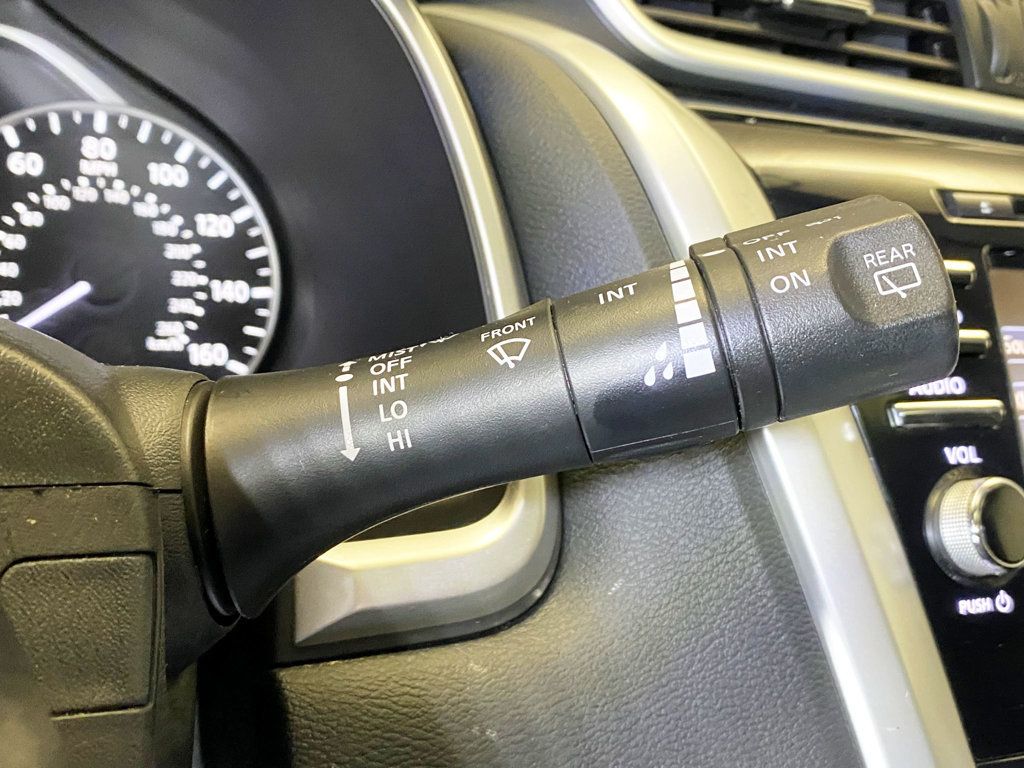 2017 Nissan Murano AWD Platinum - 22980474 - 31