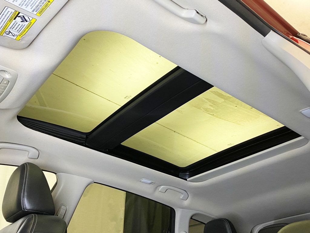 2017 Nissan Murano AWD Platinum - 22980474 - 41