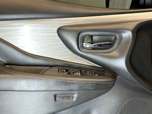 2017 Nissan Murano AWD Platinum - 23079565 - 19