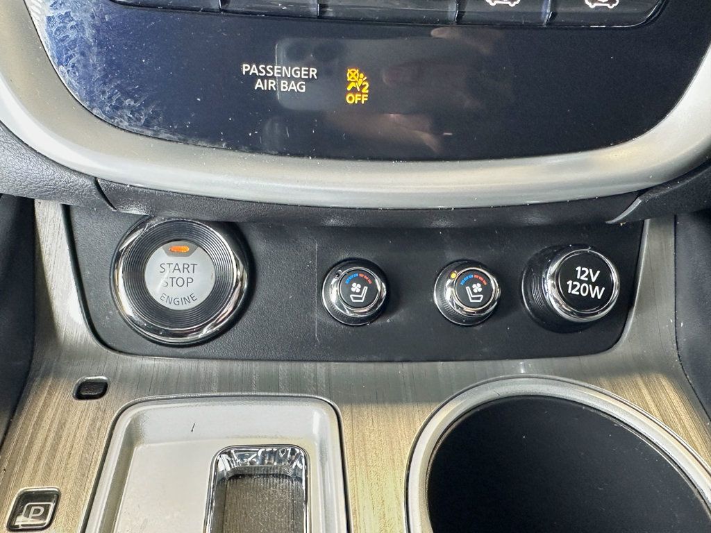 2017 Nissan Murano AWD Platinum - 23079565 - 32