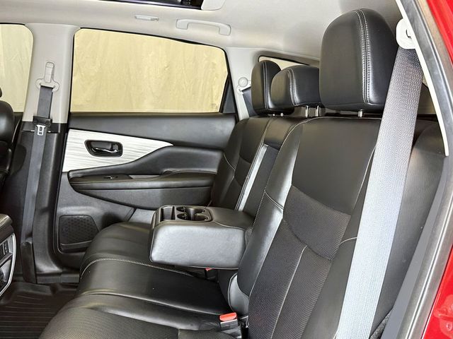 2017 Nissan Murano AWD Platinum - 23079565 - 41