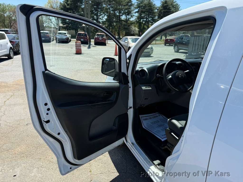 2017 Nissan NV200 Compact Cargo S 2.0L CVT - 23005301 - 8