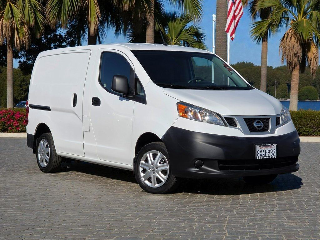 2017 Nissan NV200 Compact Cargo S 2.0L CVT - 22965953 - 1