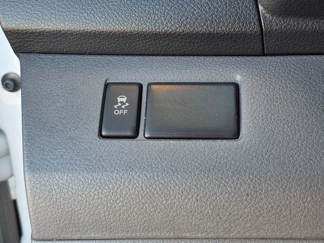 2017 Nissan NV200 Compact Cargo S 2.0L CVT - 22965953 - 29