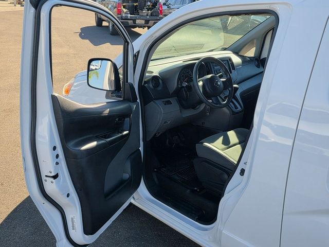 2017 Nissan NV200 Compact Cargo S 2.0L CVT - 22965953 - 30