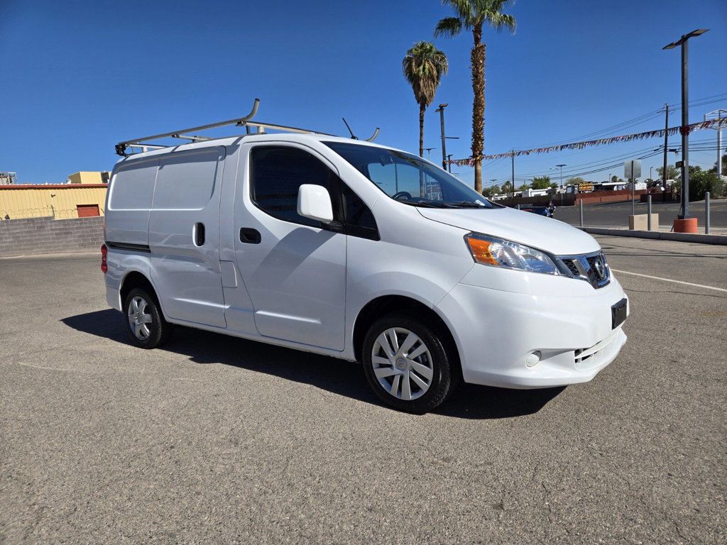 2017 Nissan NV200 SV photo 4